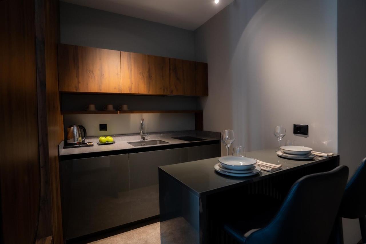 Downtown Apartments プリシュティナ エクステリア 写真