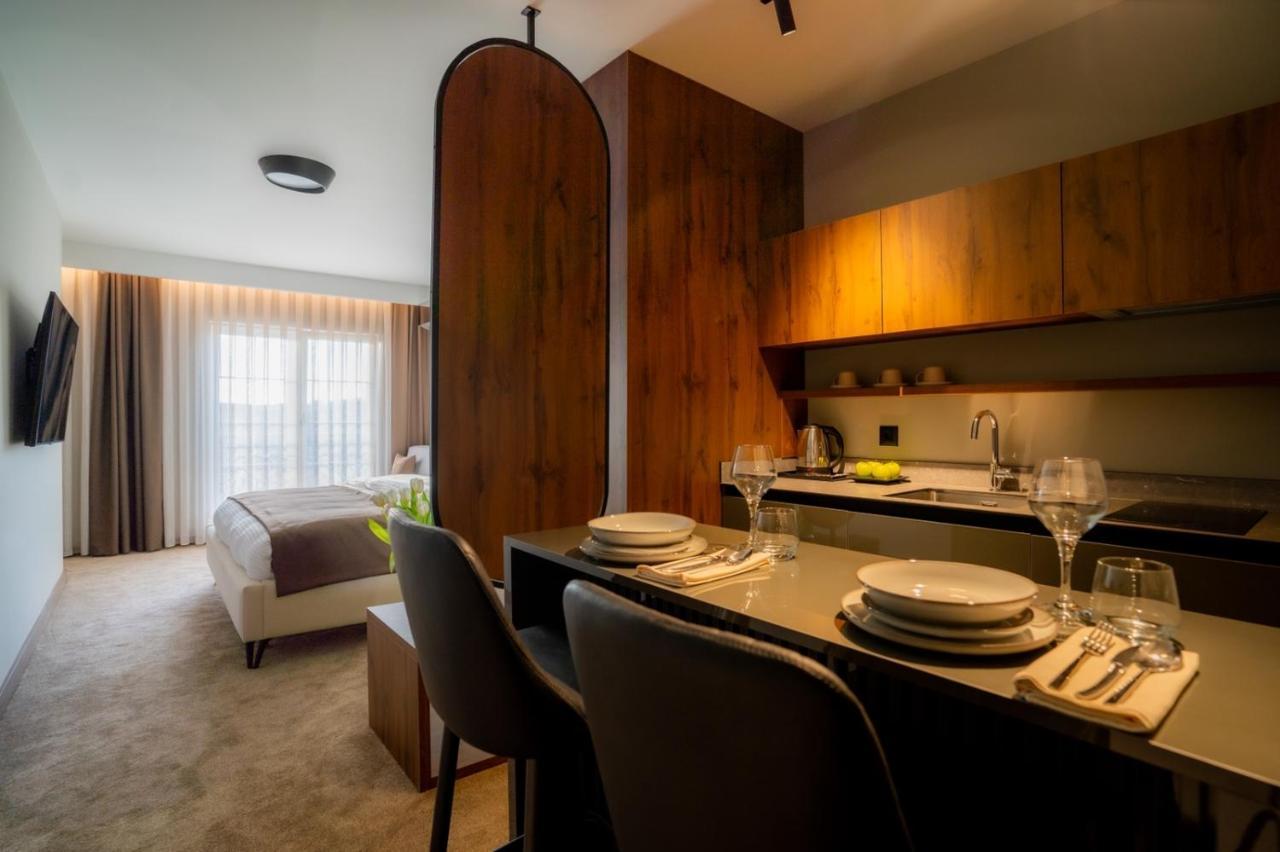 Downtown Apartments プリシュティナ エクステリア 写真