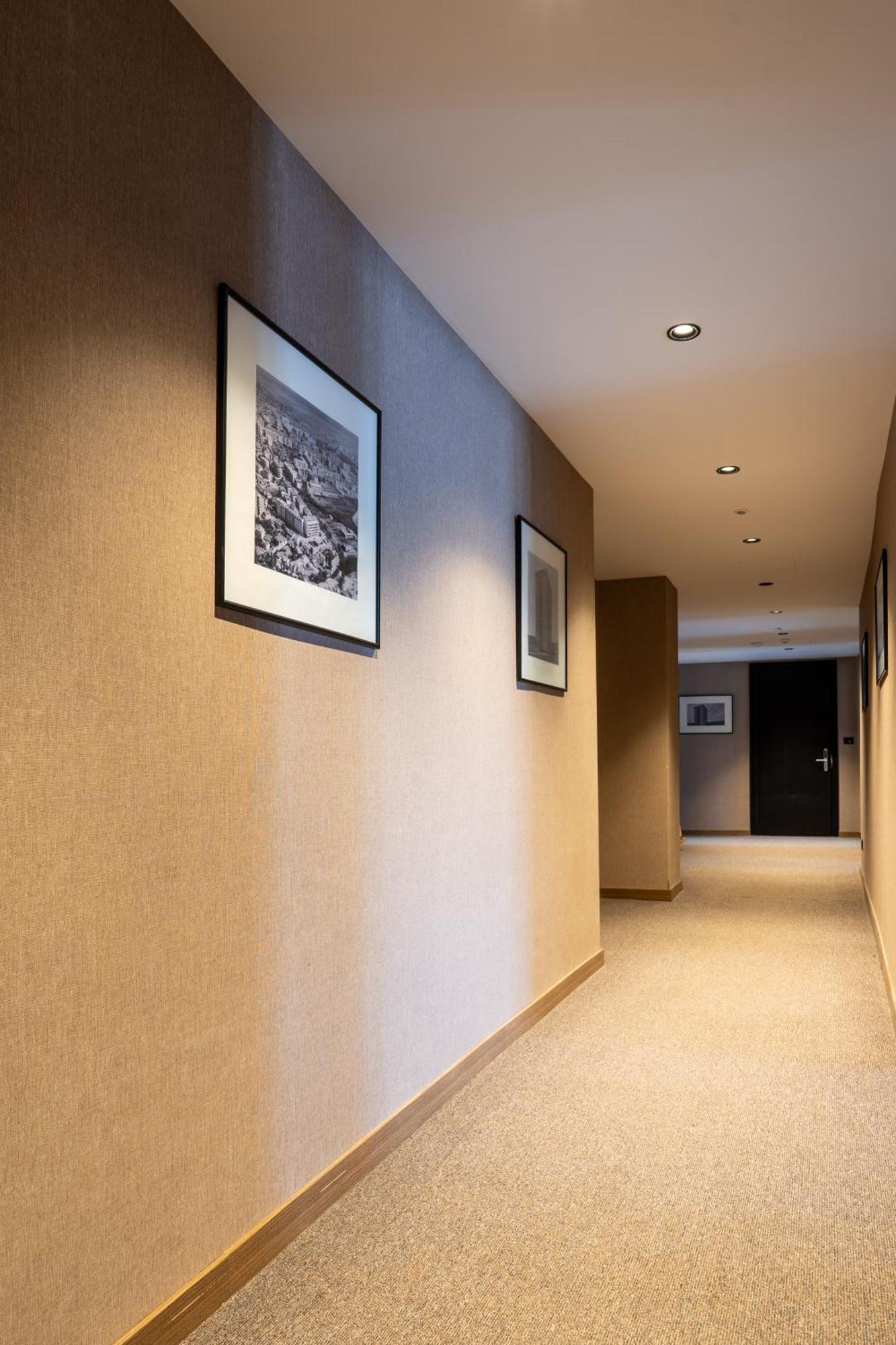 Downtown Apartments プリシュティナ エクステリア 写真